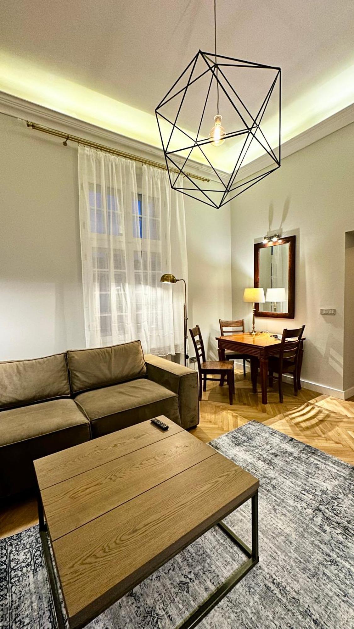 4M High Apartment In Heart Of Warsaw! Exteriér fotografie